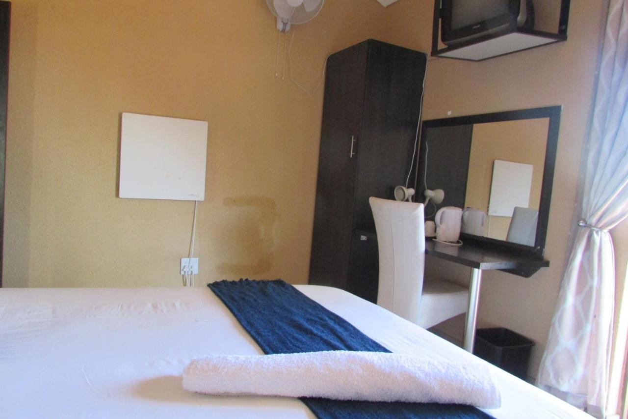 Oasis Of Life Guest House Witbank Kültér fotó