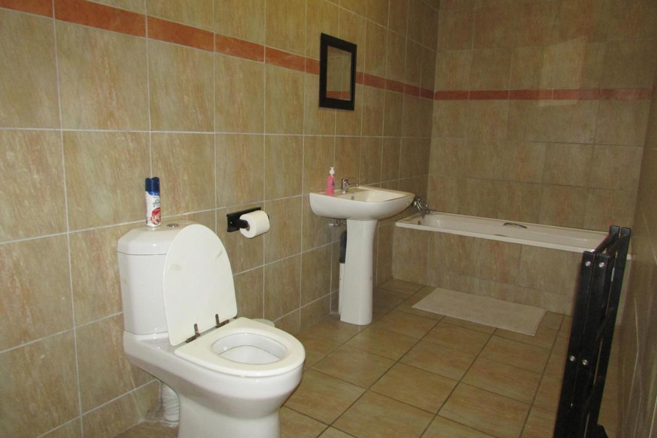 Oasis Of Life Guest House Witbank Kültér fotó